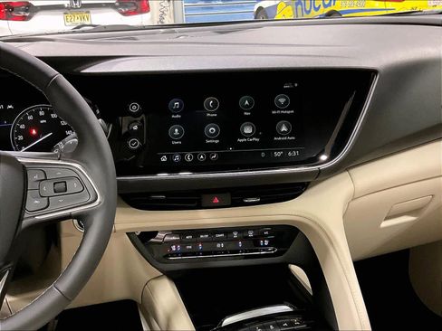 Used 2023 Buick Envision Avenir image 19