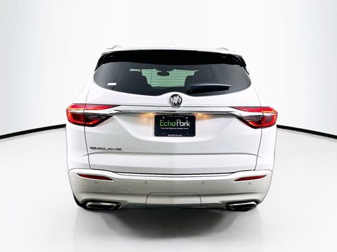 Used 2020 Buick Enclave Essence FWD image 7