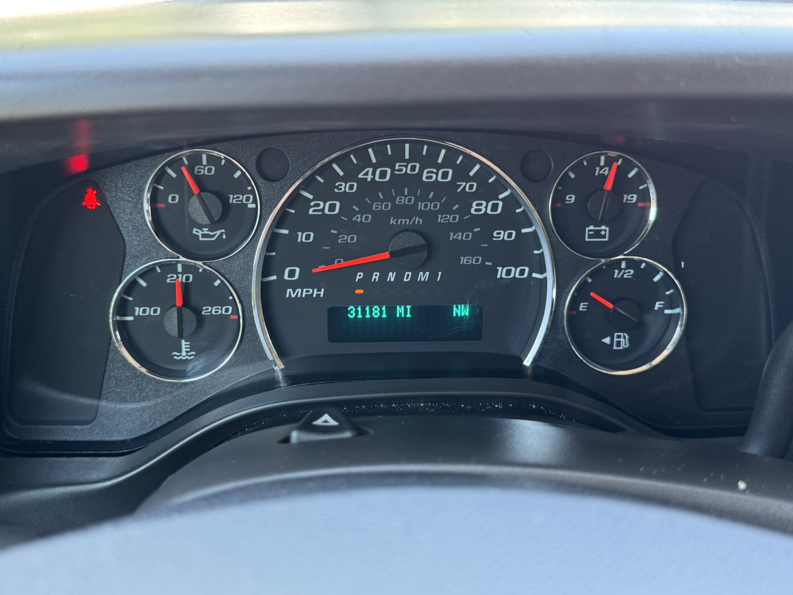 Used 2025 GMC Savana 3500 LT w/ LT Preferred Equipment Group RWD image 28