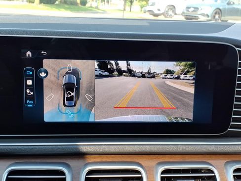Certified 2025 Mercedes-Benz GLE 350 4MATIC image 23