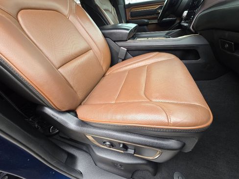 Used 2019 RAM 1500 Limited AWD/4WD image 33
