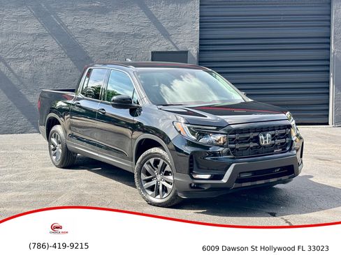 Used 2025 Honda Ridgeline Sport image 1