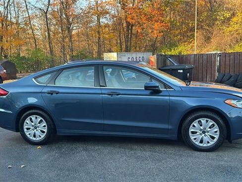 Used 2019 Ford Fusion S image 28