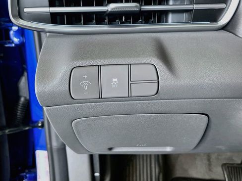 Used 2024 Hyundai Elantra SEL FWD image 10