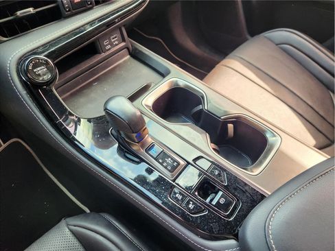 Used 2022 Lexus NX 350 F Sport w/ Accessory Package 2 AWD/4WD image 19