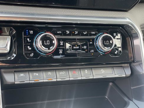 New 2026 GMC Sierra 1500 Denali w/ Technology Package AWD/4WD image 17
