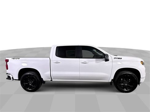 New 2026 Chevrolet Silverado 1500 RST image 9