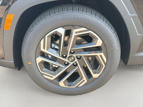 New 2026 Hyundai Tucson Limited image 42