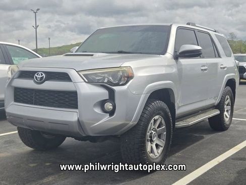 Used 2016 Toyota 4Runner Trail image 3