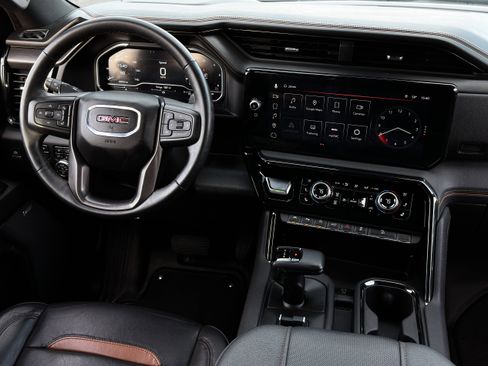 Used 2024 GMC Sierra 1500 AT4 w/ AT4 Preferred Package image 29