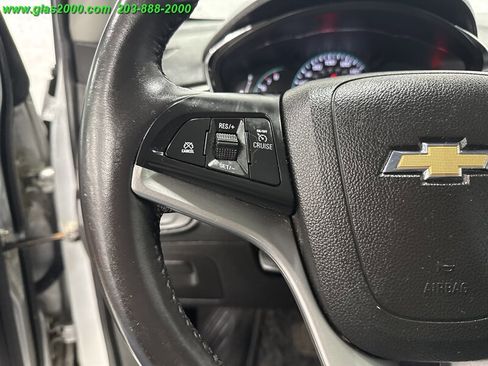 Used 2017 Chevrolet Trax LT w/ Sun & Sound Package image 21