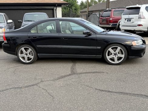 Used 2004 Volvo S60 R AWD/4WD image 32