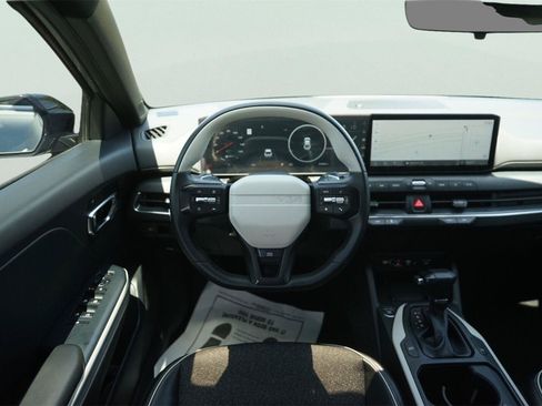Used 2025 Kia K4 GT-Line w/ GT-Line Sunroof Package FWD image 22