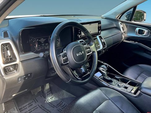Used 2022 Kia Sorento SX AWD/4WD image 17