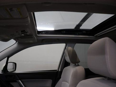 Used 2018 Subaru Forester 2.5i Premium image 12