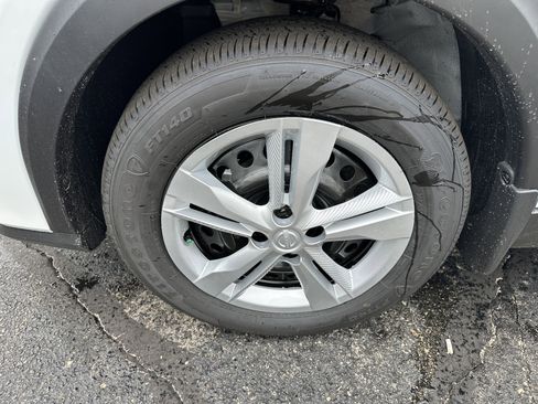 Used 2025 Nissan Kicks Play S w/ Interior Electronics Package image 13