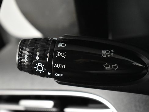 Used 2023 Hyundai Palisade SE image 22