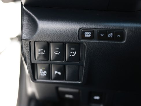 Used 2022 Lexus RC F w/ Premium Package image 58