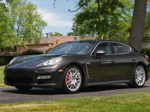 Used 2010 Porsche Panamera Turbo AWD/4WD image 2