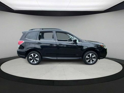 Used 2018 Subaru Forester 2.5i Limited AWD/4WD image 9
