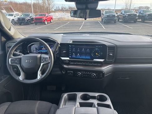 Used 2023 Chevrolet Silverado 1500 RST image 22