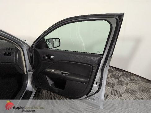 Used 2012 Ford Fusion SEL FWD image 36