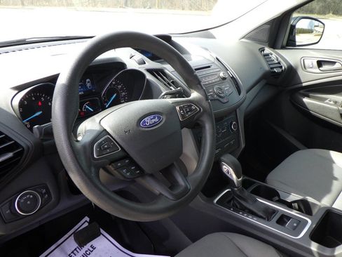 Used 2018 Ford Escape S image 20