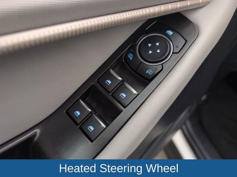 Used 2025 Ford Explorer Active w/ Active Comfort Package image 38