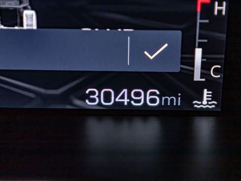 Used 2023 GMC Canyon AT4 w/ AT4 Premium Package image 17