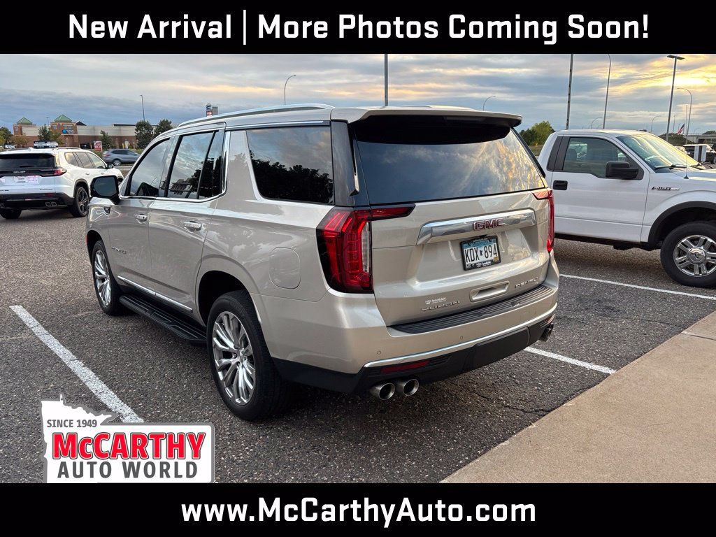 Used 2023 GMC Yukon Denali AWD/4WD image 5