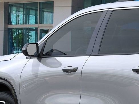 New 2026 Chevrolet Traverse High Country FWD image 13