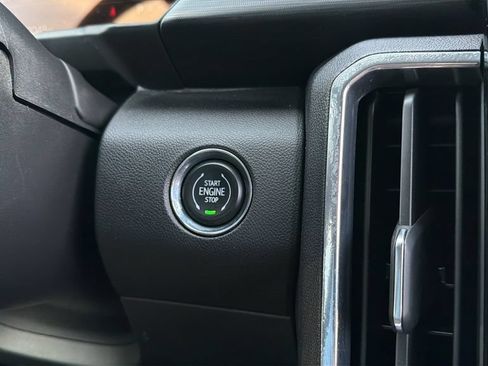 Used 2025 GMC Acadia Elevation FWD image 25