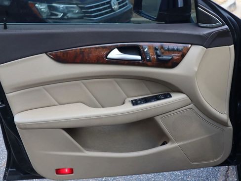 Used 2014 Mercedes-Benz CLS 550 image 12