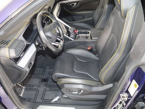 Used 2021 Lamborghini Urus image 46