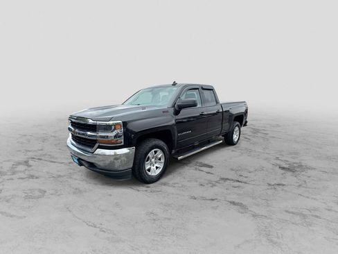Used 2018 Chevrolet Silverado 1500 LT w/ LT Fleet Plus Package AWD/4WD image 4