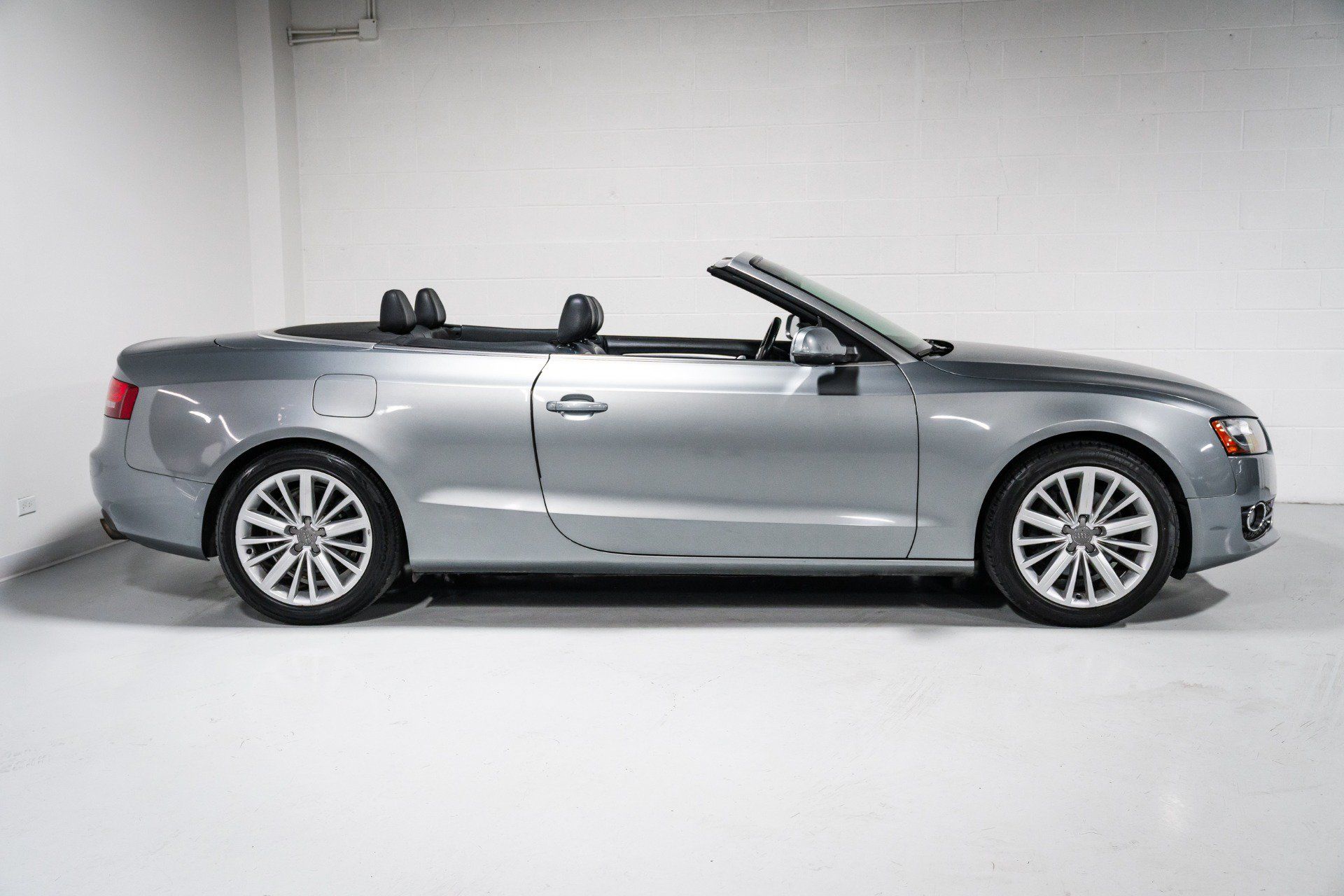 Used 2011 Audi A5 2.0T Premium Plus AWD/4WD image 2