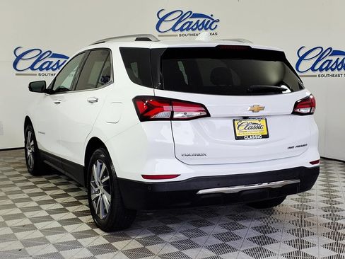 Used 2023 Chevrolet Equinox Premier AWD/4WD image 2