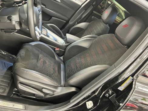 Used 2023 Dodge Hornet GT w/ Track Pack image 29