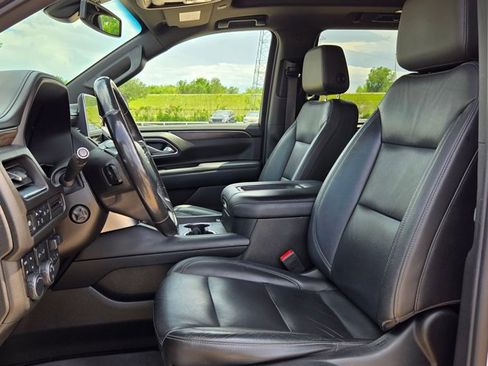 Used 2021 Chevrolet Tahoe Z71 w/ Z71 Signature Package AWD/4WD image 9