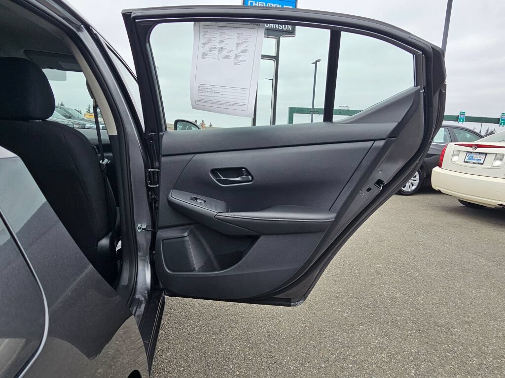 Used 2025 Nissan Sentra S FWD image 28