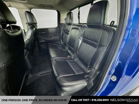 Used 2024 Nissan Frontier SL w/ Technology Package image 25