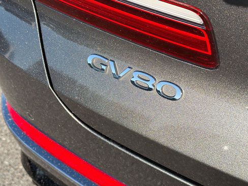 Used 2022 Genesis GV80 2.5T w/ Advanced Package 02 image 11