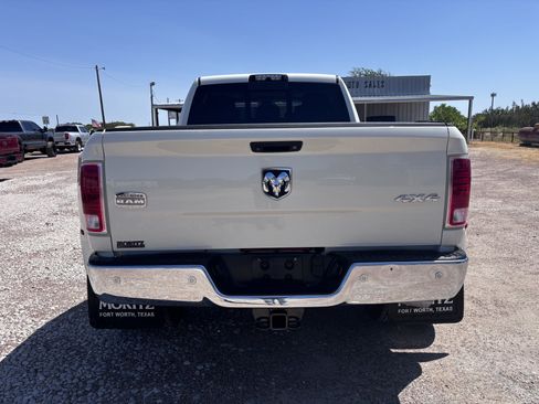 Used 2017 RAM 3500 Laramie Longhorn AWD/4WD image 4