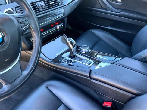 Used 2016 BMW 528i Sedan image 16