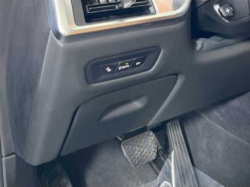 Used 2024 BMW X5 xDrive40i w/ Parking Assistance Package image 10