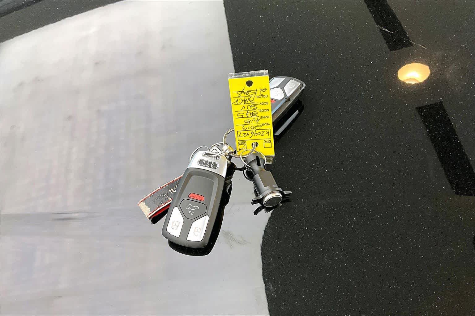 Used 2019 Audi SQ5 Premium Plus w/ Premium Plus Package AWD/4WD image 14