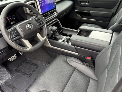 Certified 2025 Toyota Sequoia Limited AWD/4WD image 10