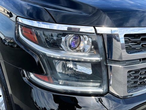 Used 2017 Chevrolet Tahoe LT AWD/4WD image 29