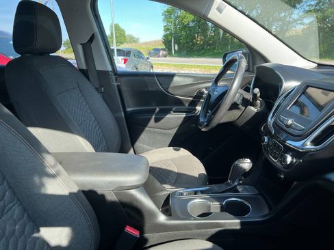 Used 2019 Chevrolet Equinox LT FWD image 9