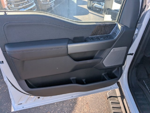 New 2027 Ford F350 Lariat w/ Black Appearance Package AWD/4WD image 14